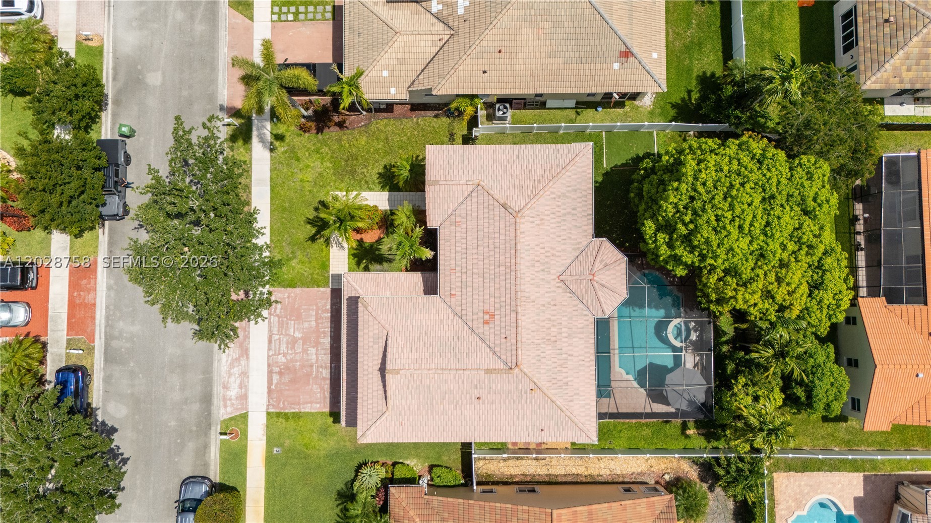 TWIN ACRES - Residential Lease