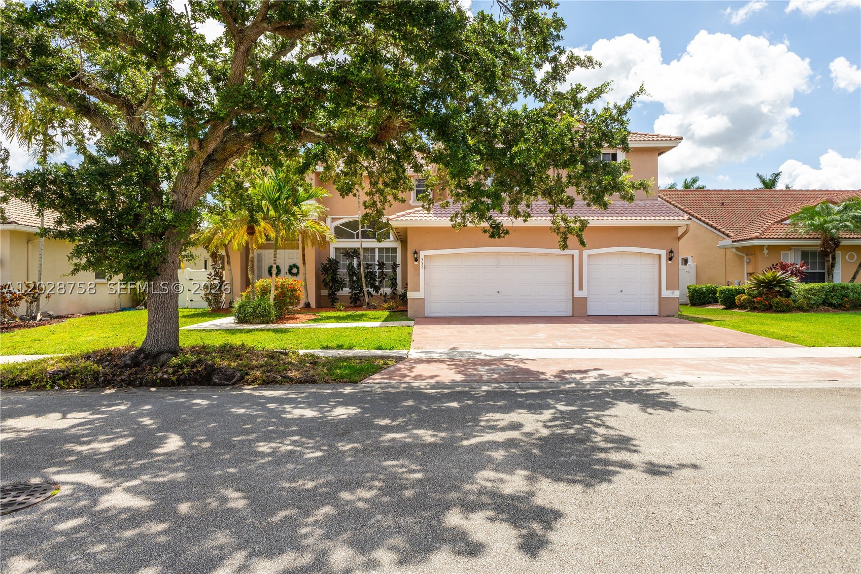 TWIN ACRES - Residential Lease