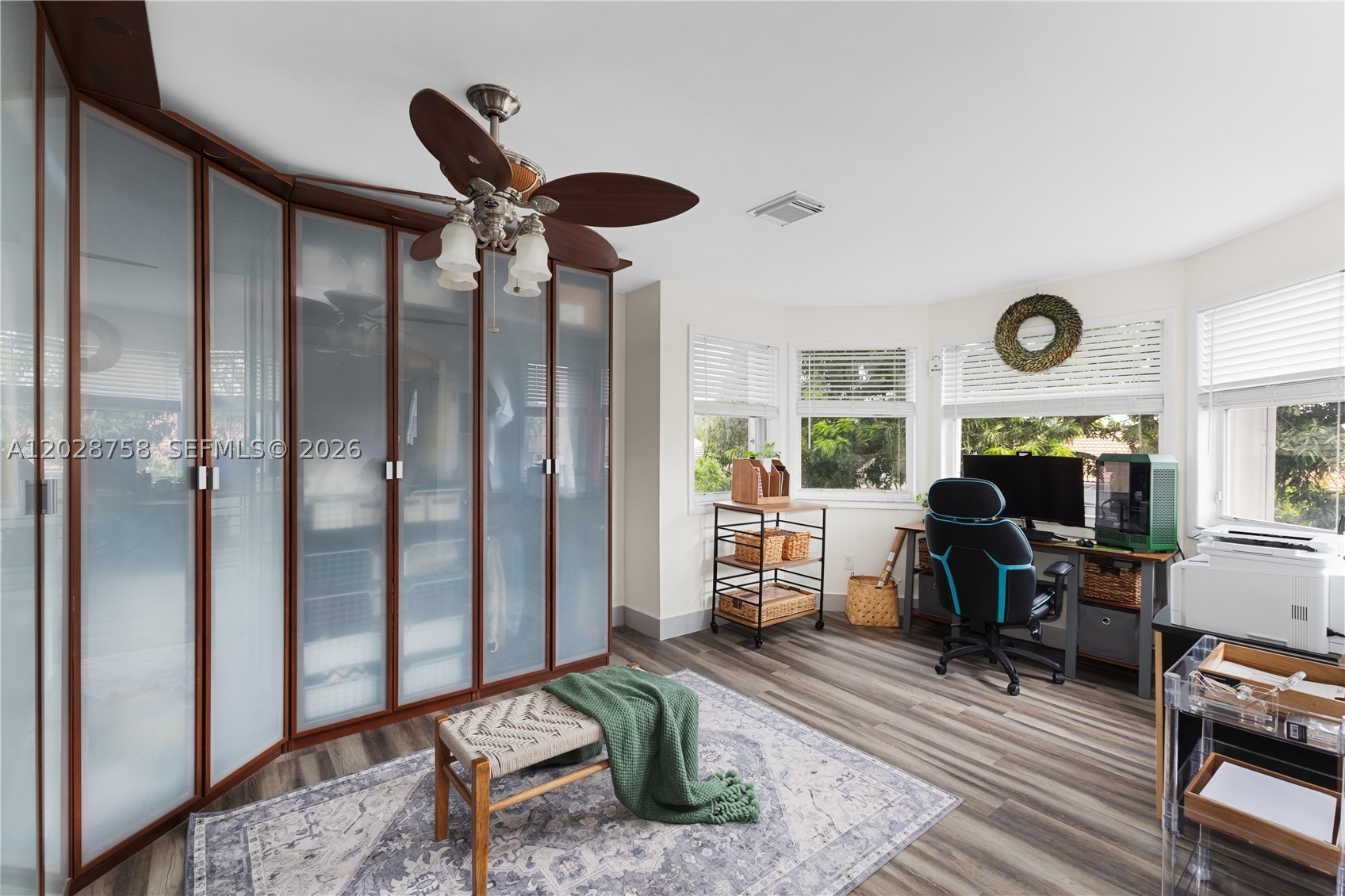 TWIN ACRES - Residential Lease