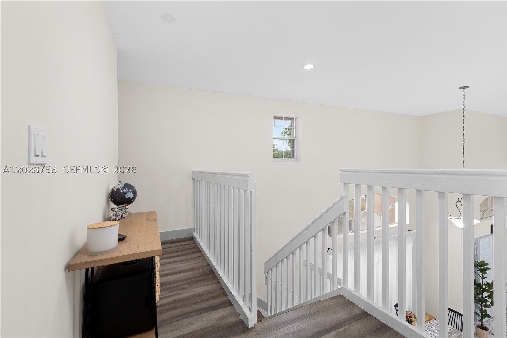 TWIN ACRES - Residential Lease