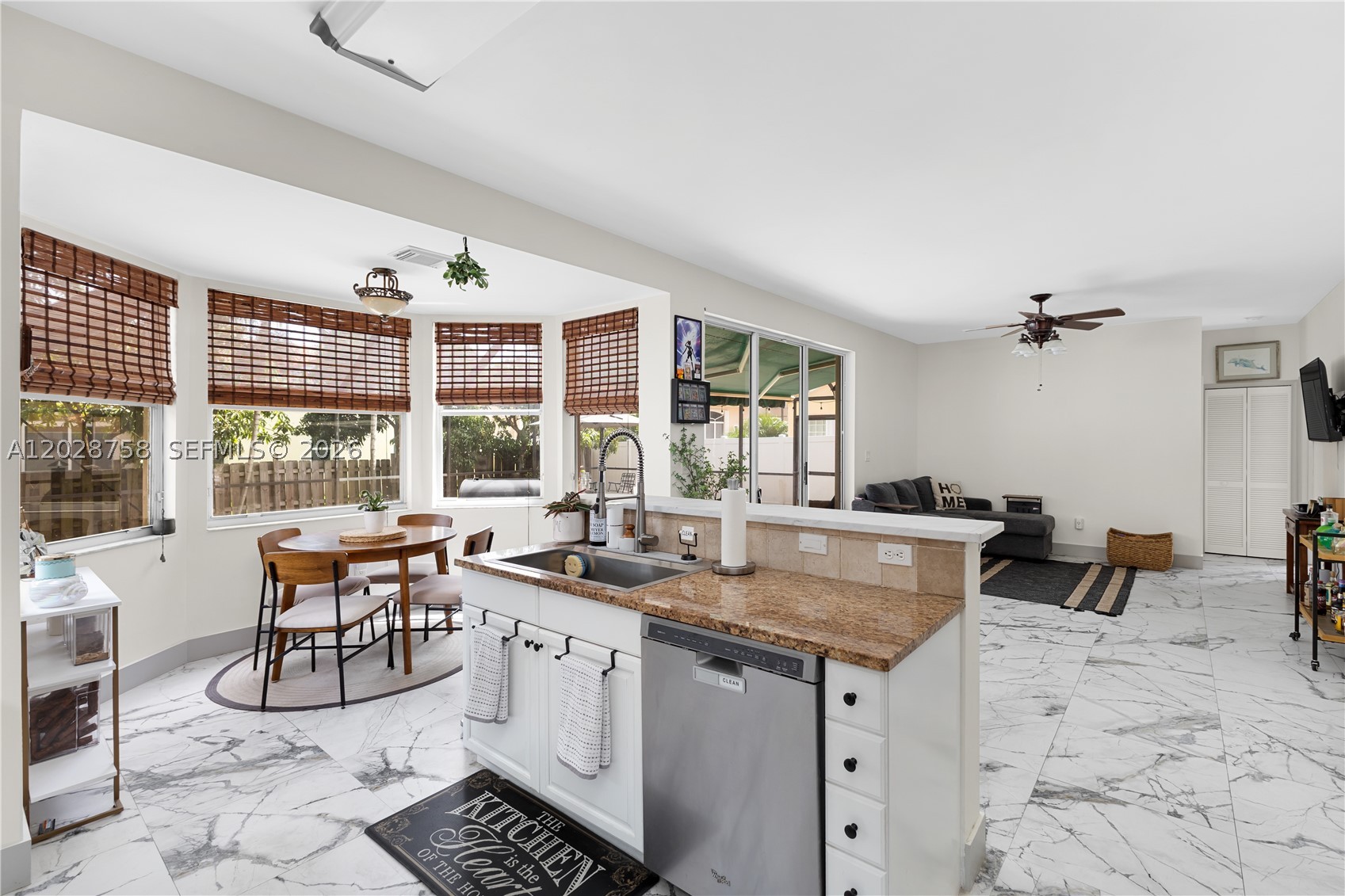 TWIN ACRES - Residential Lease
