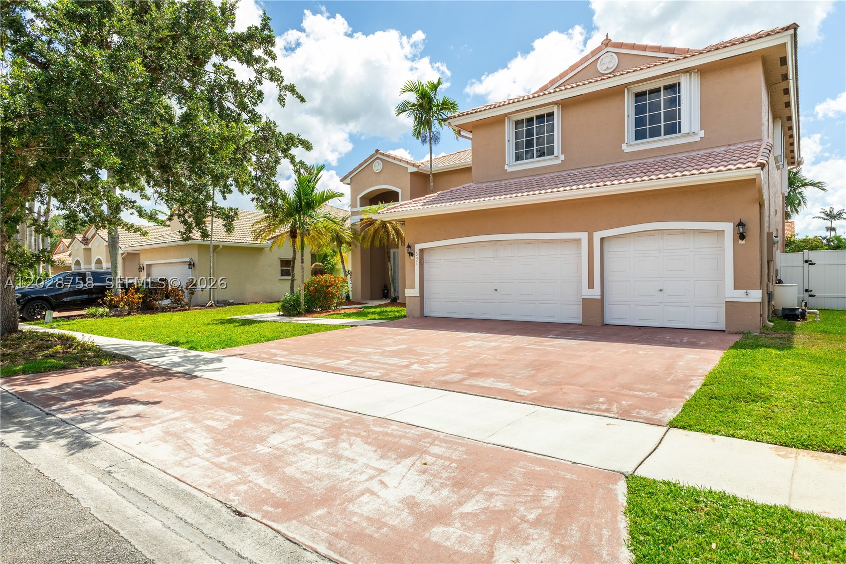 TWIN ACRES - Residential Lease