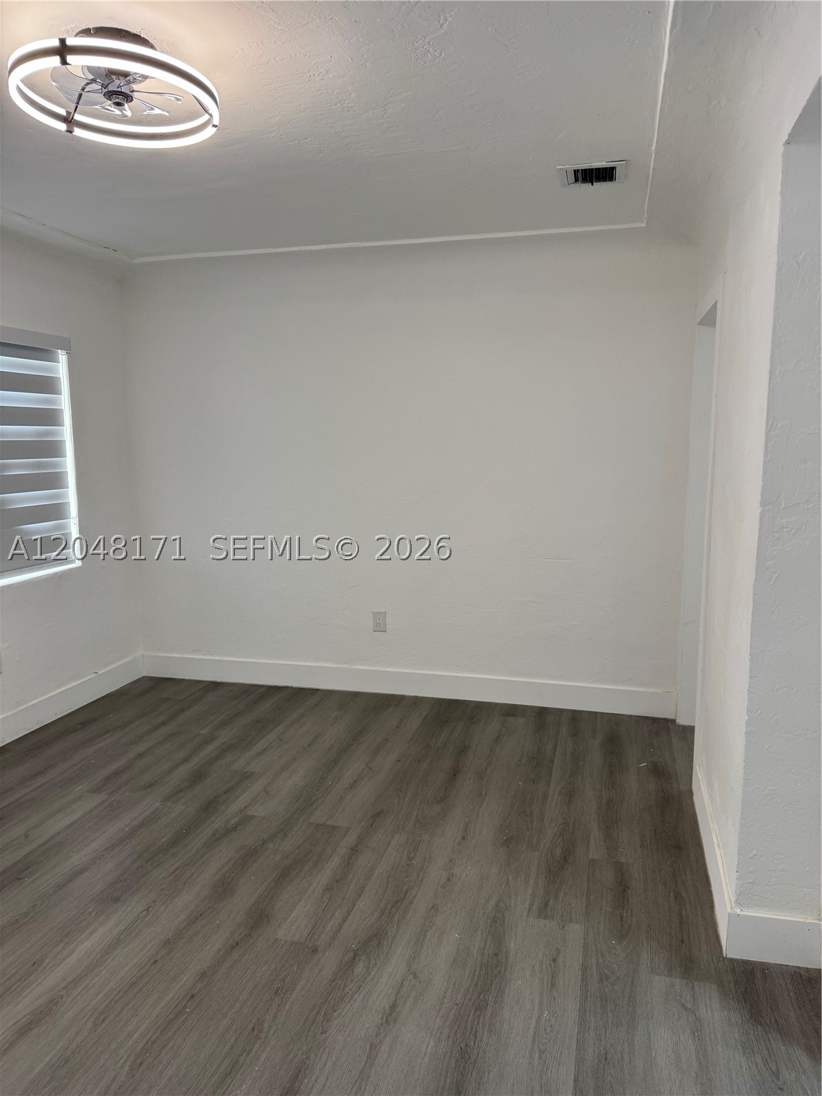 COLUMBIA PK CORR PL PB 8-1 - Residential
