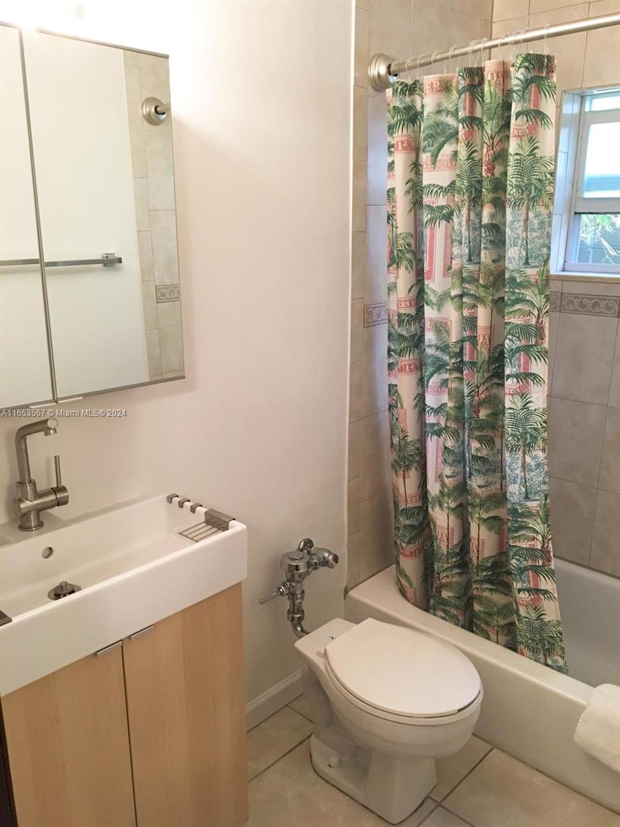 PENN CONDO - Residential