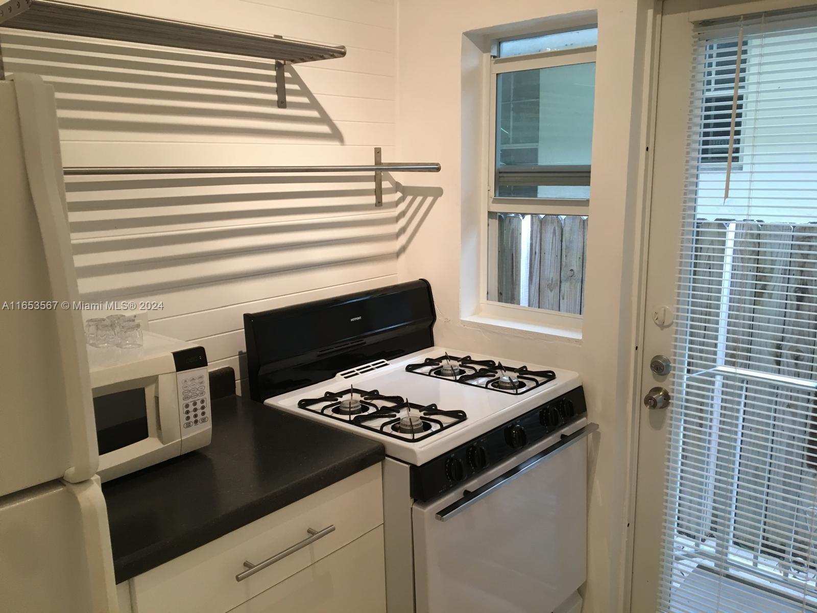 PENN CONDO - Residential