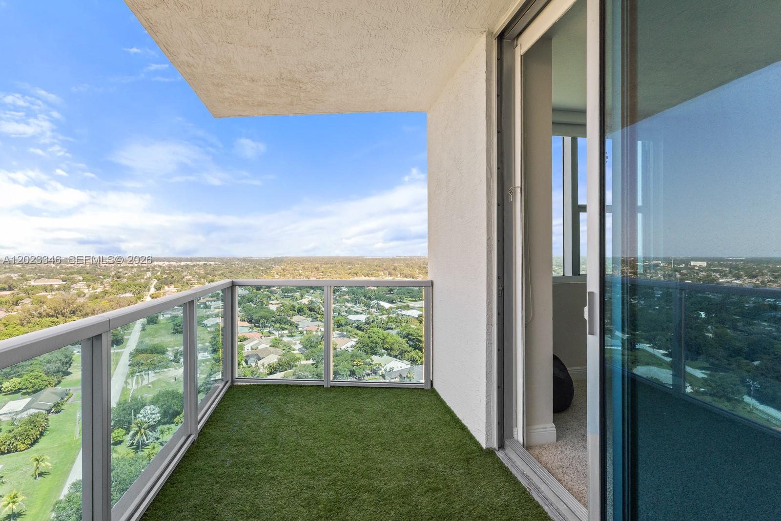 TAO SAWGRASS CONDOMINIUM - Residential