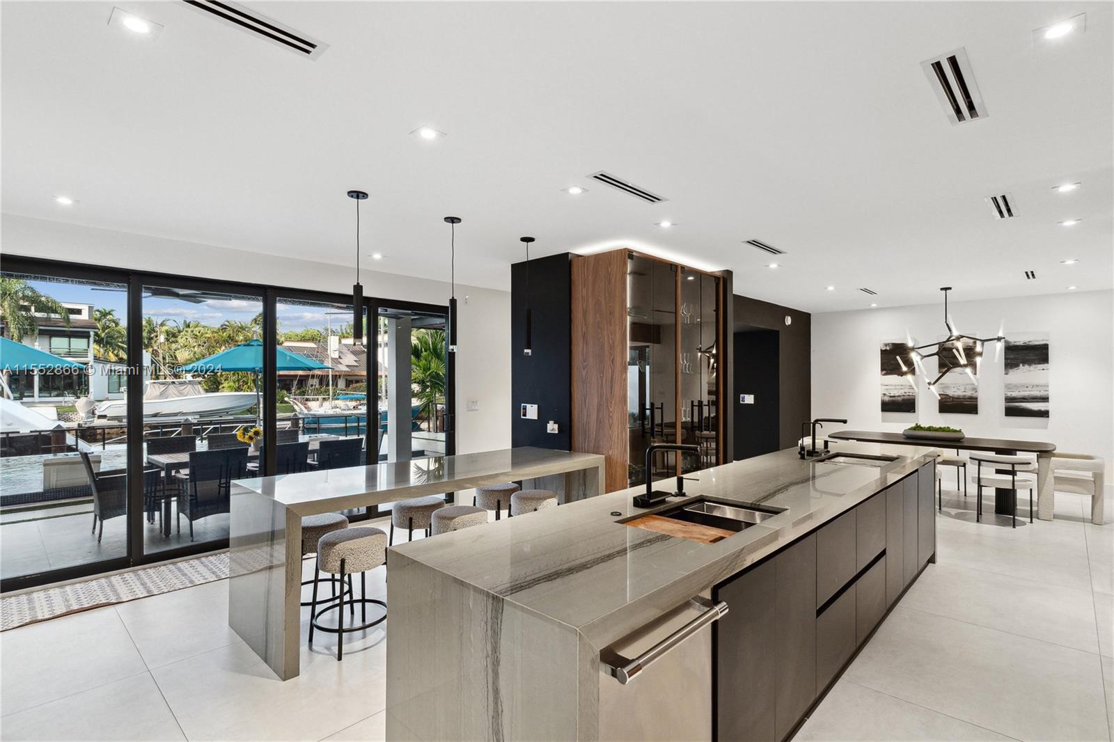 CORAL BAY SEC B - Residential
