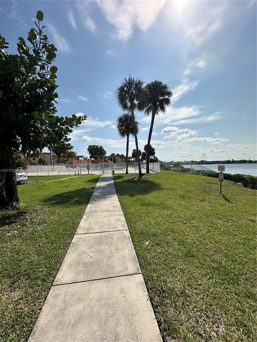 LAKEVIEW OF THE CALF CLUB - Residential Lease