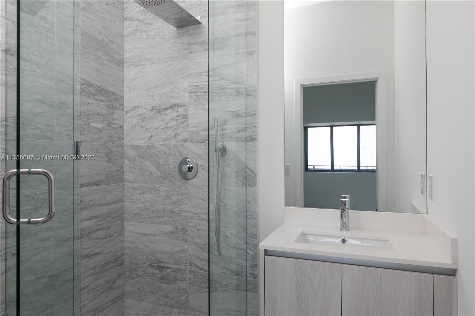 GRAN PARAISO CONDO - Residential Lease
