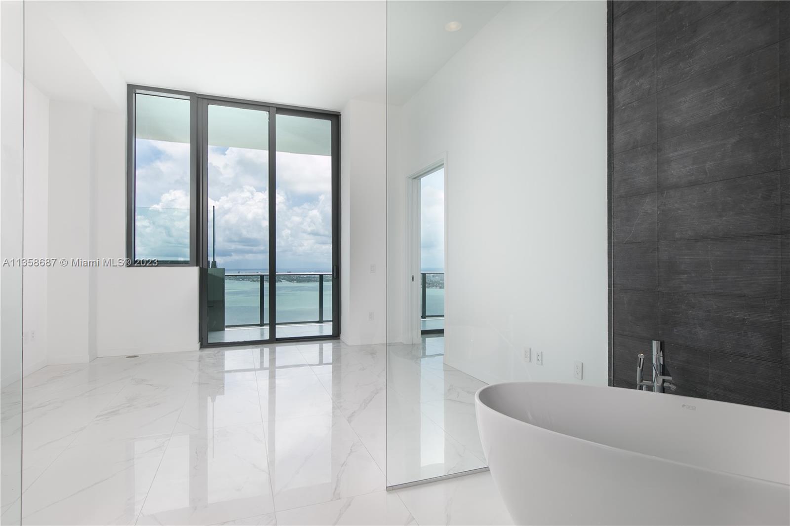 GRAN PARAISO CONDO - Residential Lease