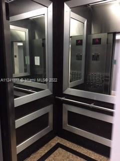Unit in perfect condition with beautiful view. Parking space close to elevator. With A/C, washer and dryer new.