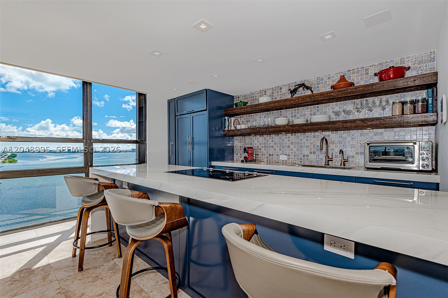 CHARTER CLUB CONDO - Residential