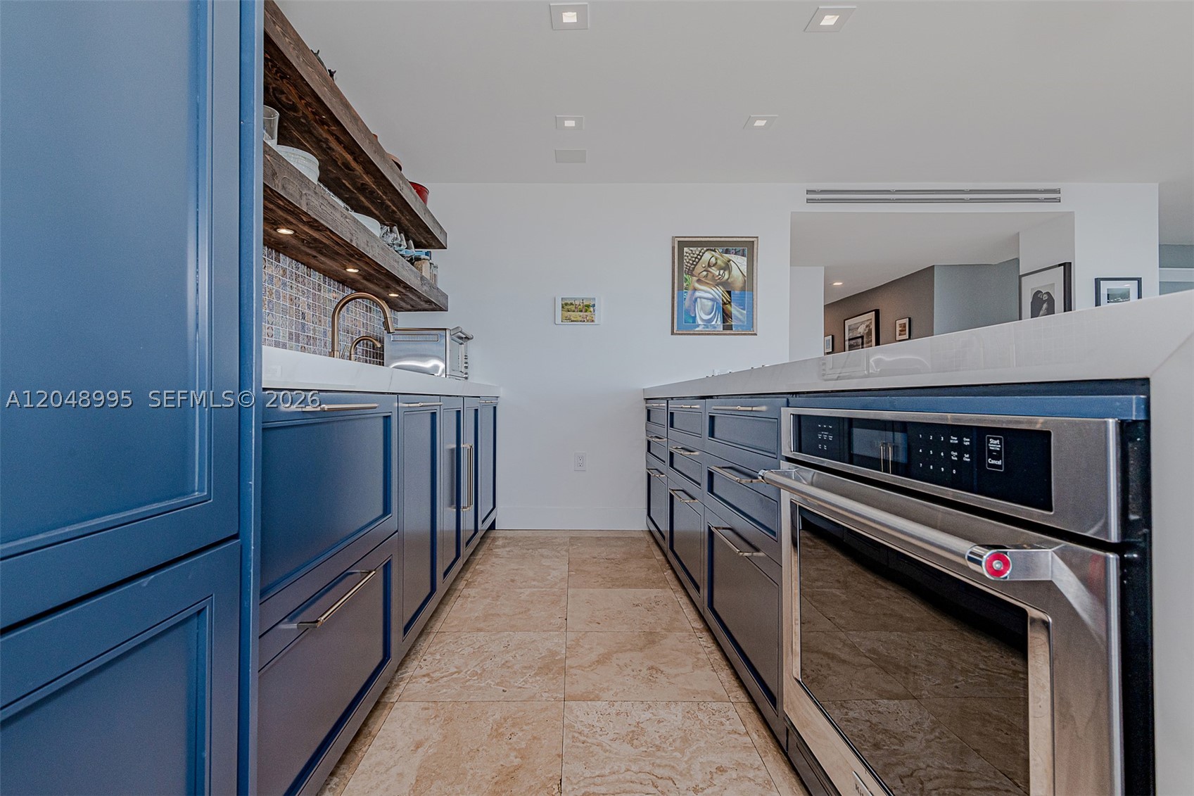 CHARTER CLUB CONDO - Residential