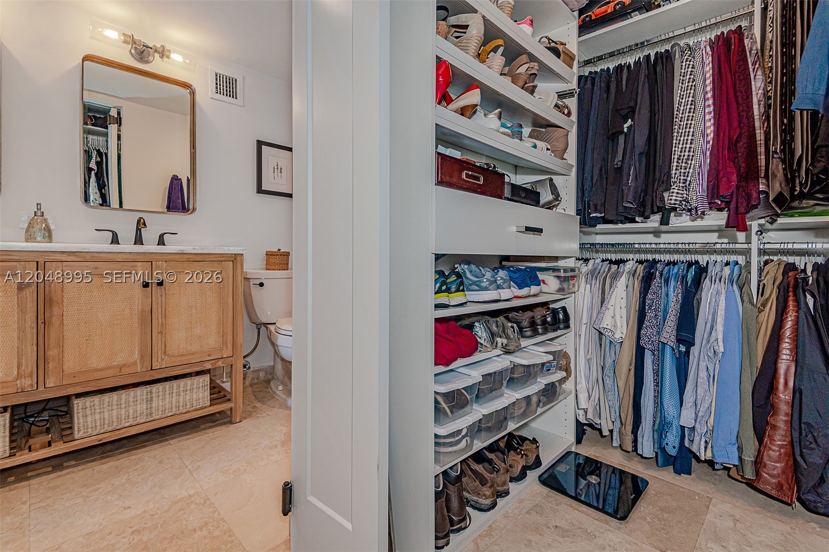 CHARTER CLUB CONDO - Residential