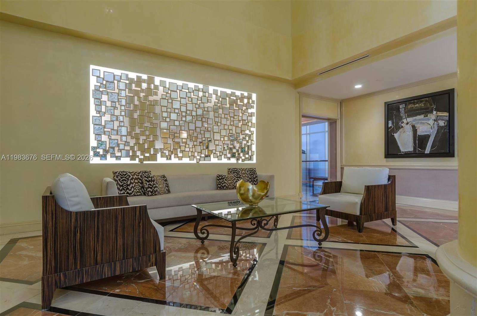 HAMPTONS WEST CONDO - Residential