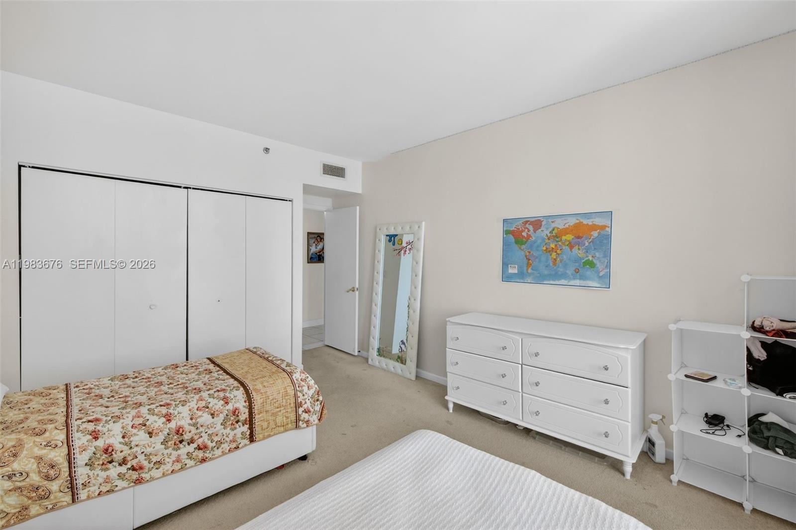 HAMPTONS WEST CONDO - Residential