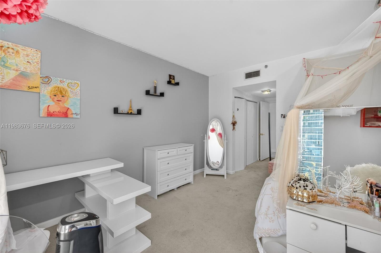 HAMPTONS WEST CONDO - Residential