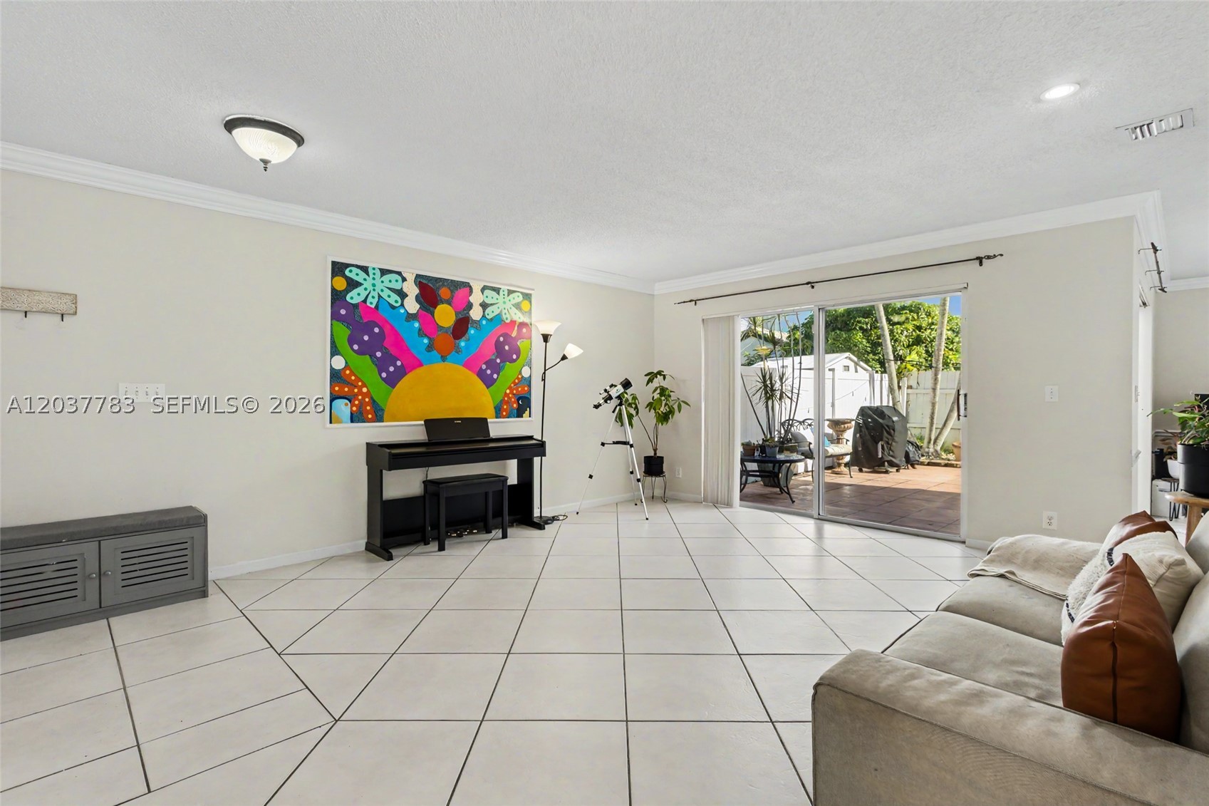 SILVER LAKES PHASE III RE - Residential Lease