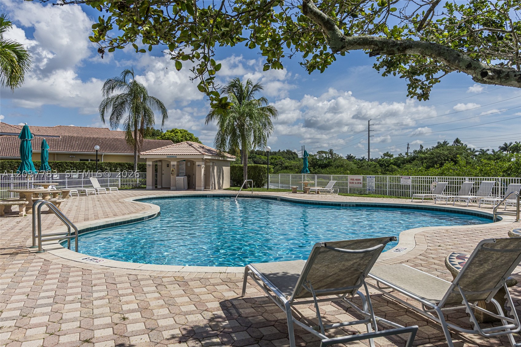 SILVER LAKES PHASE III RE - Residential Lease