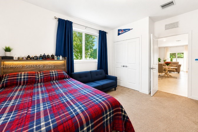 HAMILTON PLACE - Residential