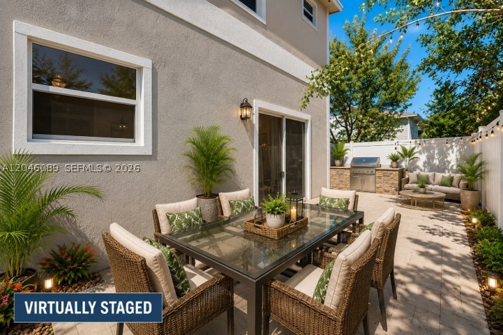 HAMILTON PLACE - Residential