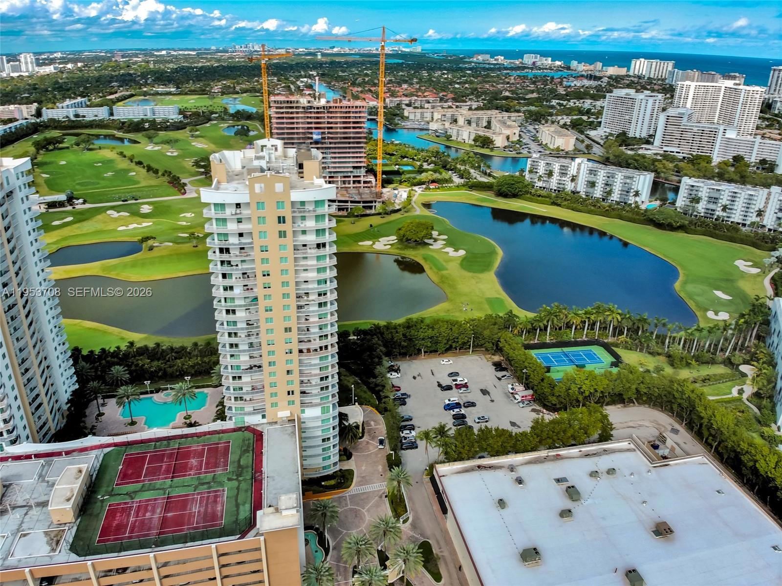 DUO CONDOMINIUM EAST - Residential