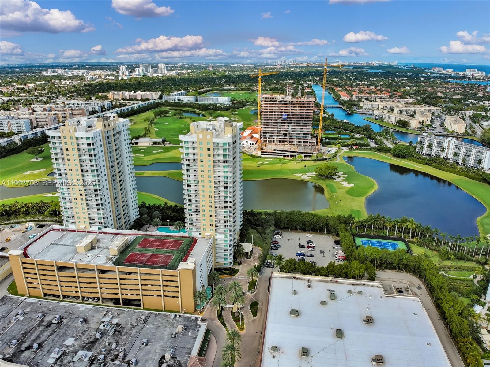 DUO CONDOMINIUM EAST - Residential