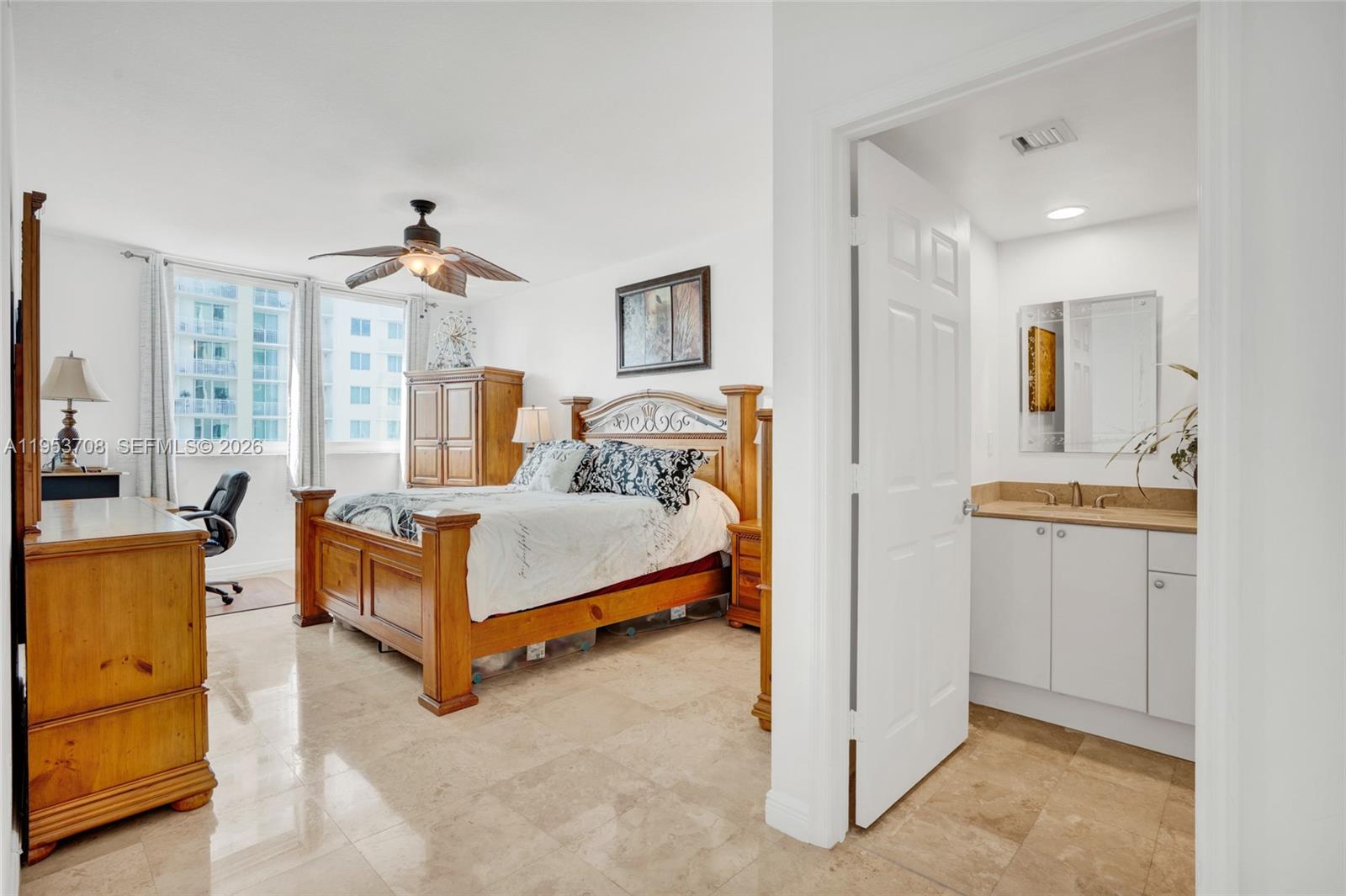 DUO CONDOMINIUM EAST - Residential