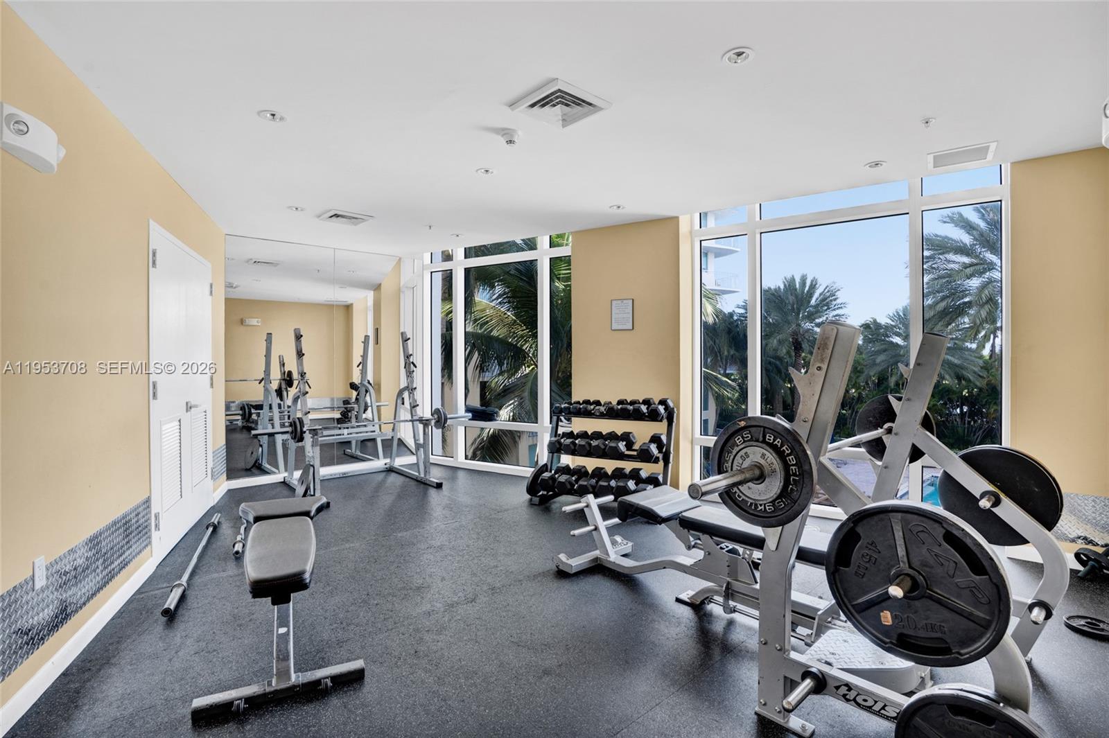 DUO CONDOMINIUM EAST - Residential