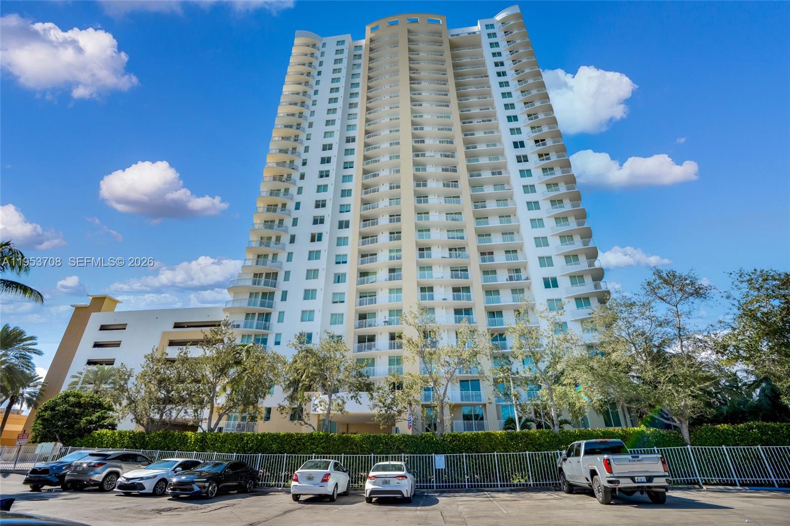DUO CONDOMINIUM EAST - Residential