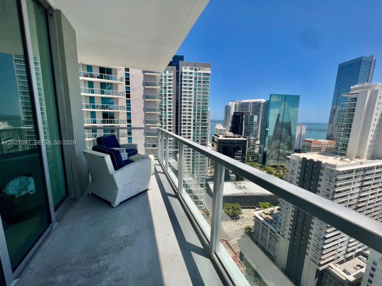 THE AXIS ON BRICKELL II C - Residential Lease
