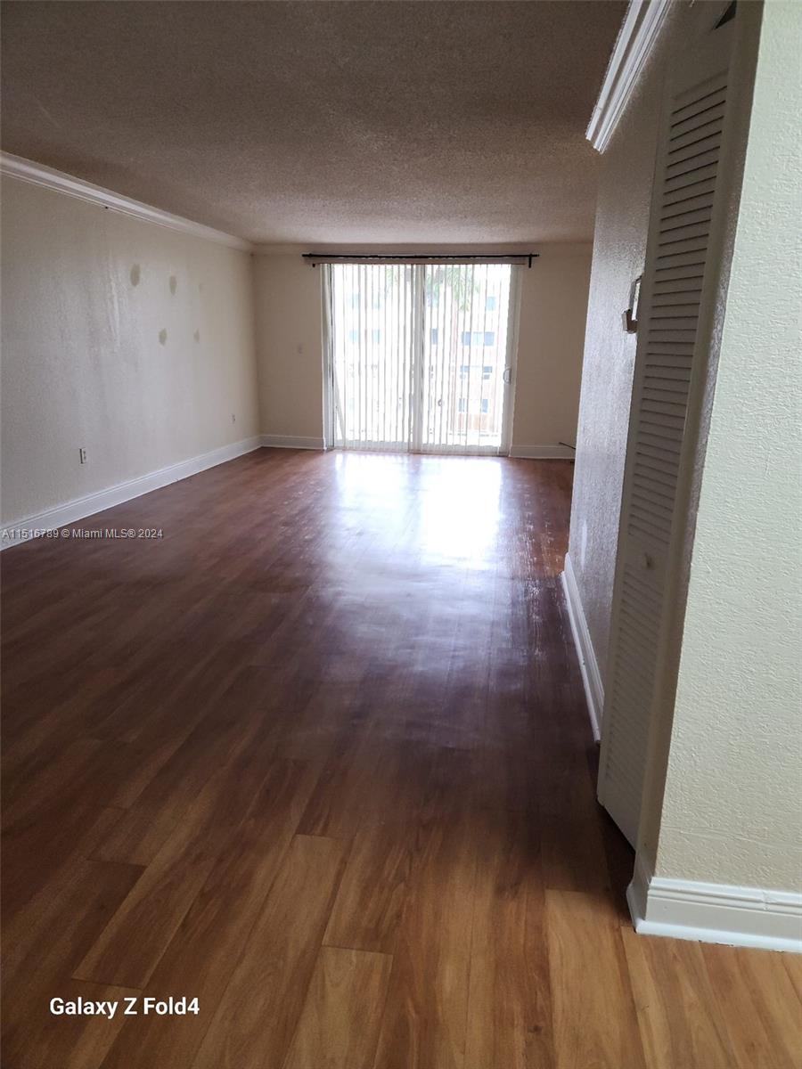 CORAL GATE EAST CONDO - Residential Lease