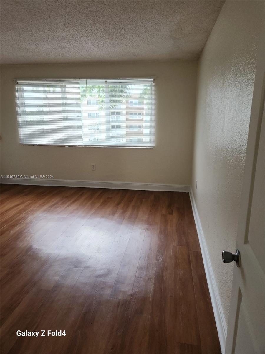 CORAL GATE EAST CONDO - Residential Lease