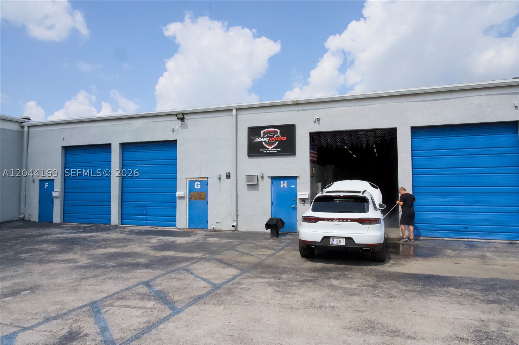 Excellent opportunity in the Doral / Airport West corridor! Small-bay industrial condo (Unit H) at Calero Warehouse. 1,320 SF office-warehouse features high ceilings, a street-level roll-up door, 1 bathroom, and 2 assigned parking spaces. Gated complex with quick access to MIA, SR-826, and SR-836. Ideal for logistics, e-commerce, or light distribution. Currently tenant occupied on month-to-month basis.  Sold AS-IS. Appointment only, do not disturb occupant. No lockbox. Investment or Owner-User.