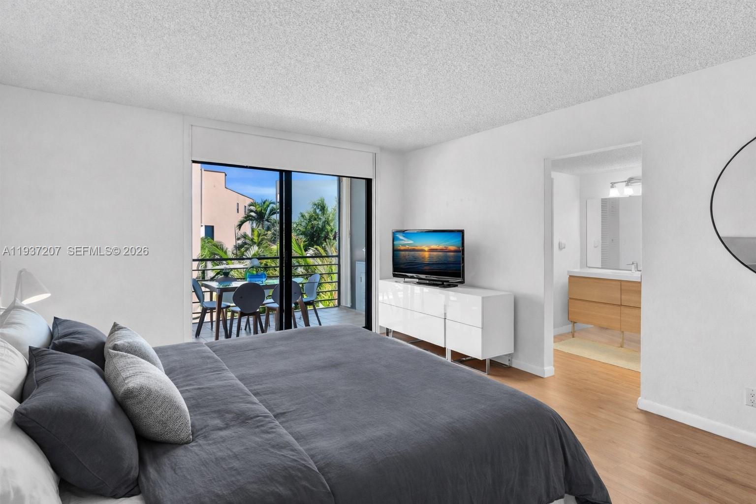 VILLA DORADA CONDO NO 2 - Residential