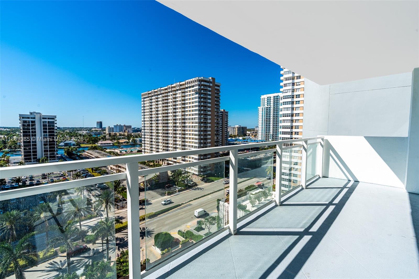 Stunning, Newly Renovated 3-Bedroom Apartment with Breathtaking Views! Completely renovated 3-bedroom, 2.5-bathroom apartment, one of the largest floor plans in the building! Thoughtfully designed with high-end finishes and ample storage, including 2 walk-in closets in master room, this unit offers both comfort and elegance. Enjoy spectacular Intracoastal and skyline views, where sunsets paint the sky every evening. The building offers resort-style amenities, including beach service, a luxurious pool, fitness center, and more, providing the ultimate coastal living experience.
Live like you're on vacation every day, don’t miss this opportunity!