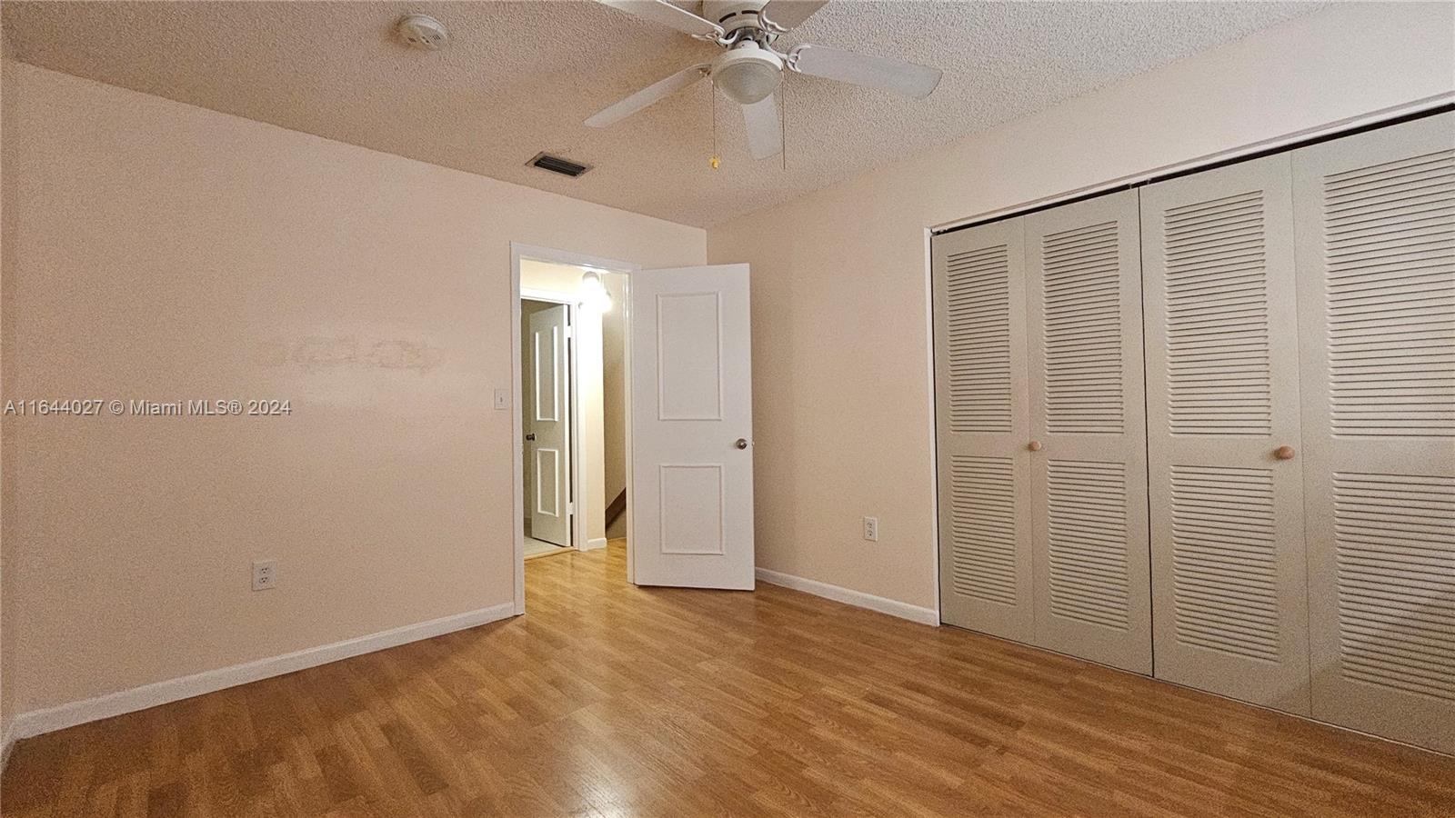 KENDALL LKS E LAKEVIEW TH - Residential Lease