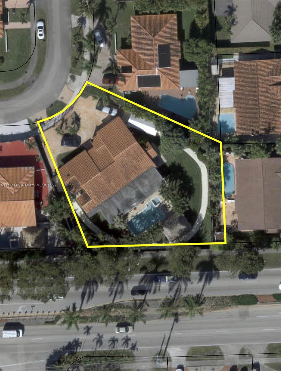 INTERNATIONAL GARDENS SEC - Residential Lease