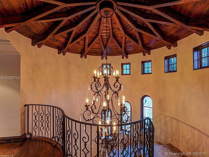 JUPITER ISLAND - Residential