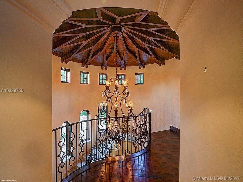 JUPITER ISLAND - Residential