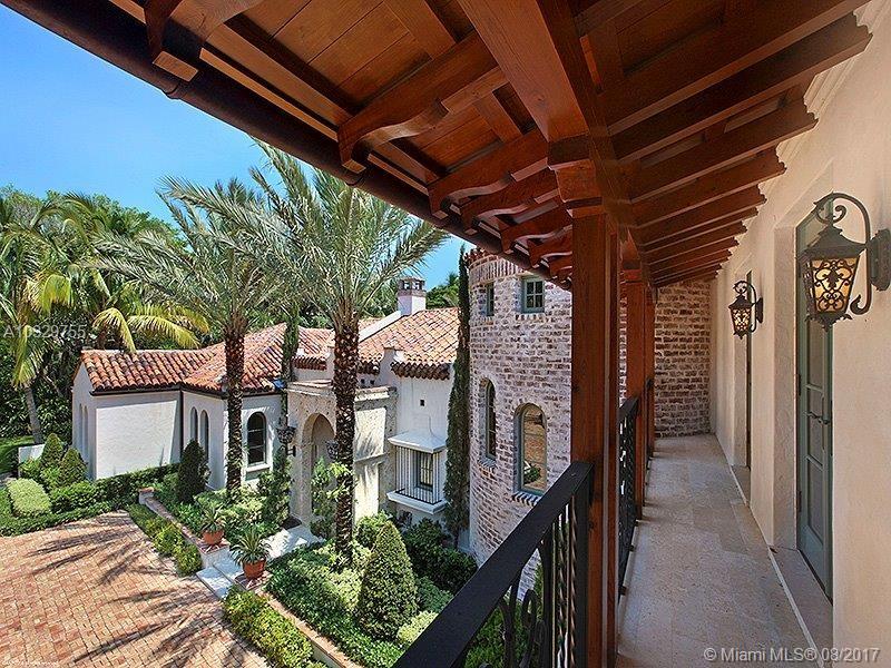 JUPITER ISLAND - Residential