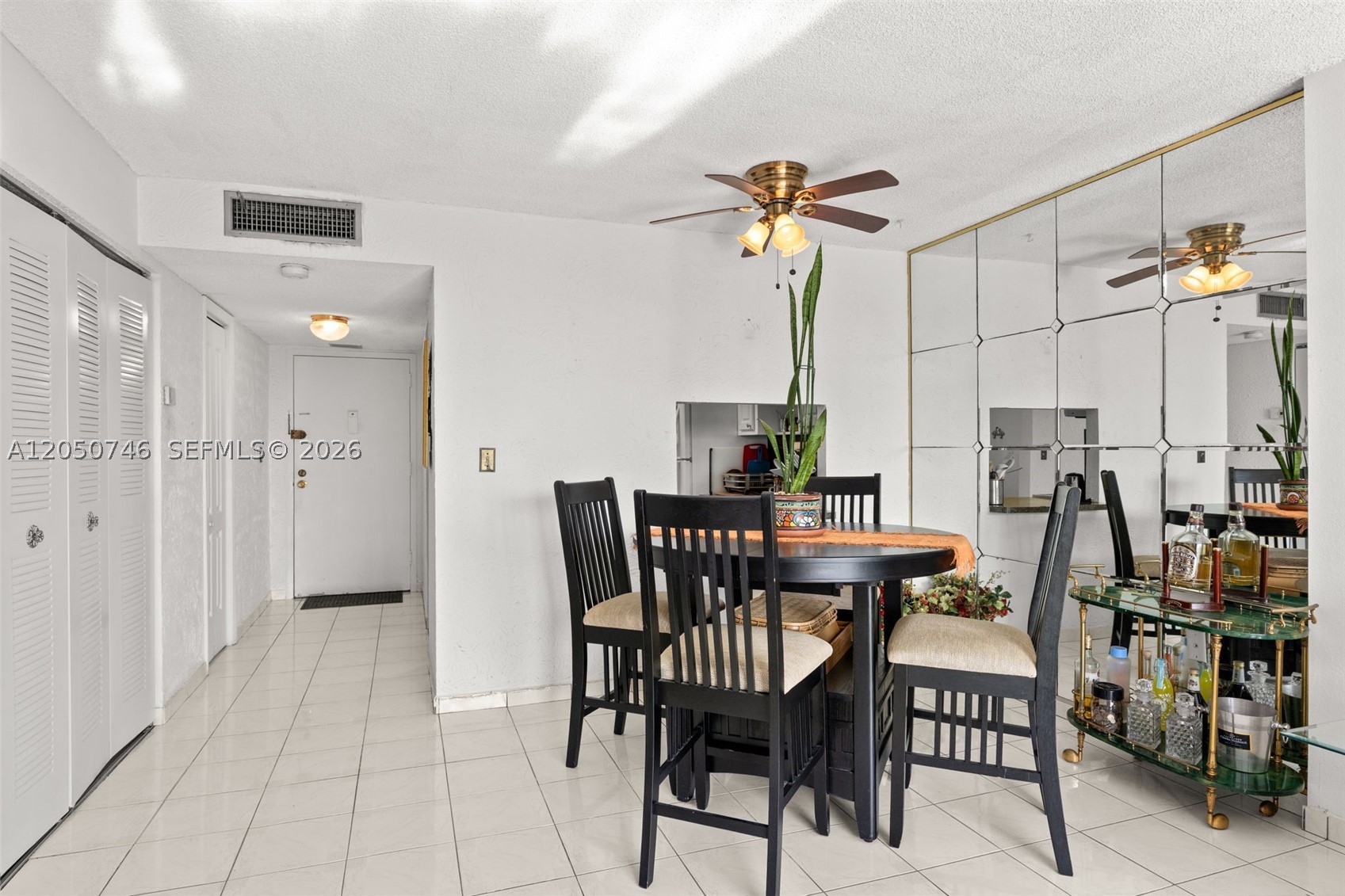 STANTON HOUSE CONDO - Residential Lease