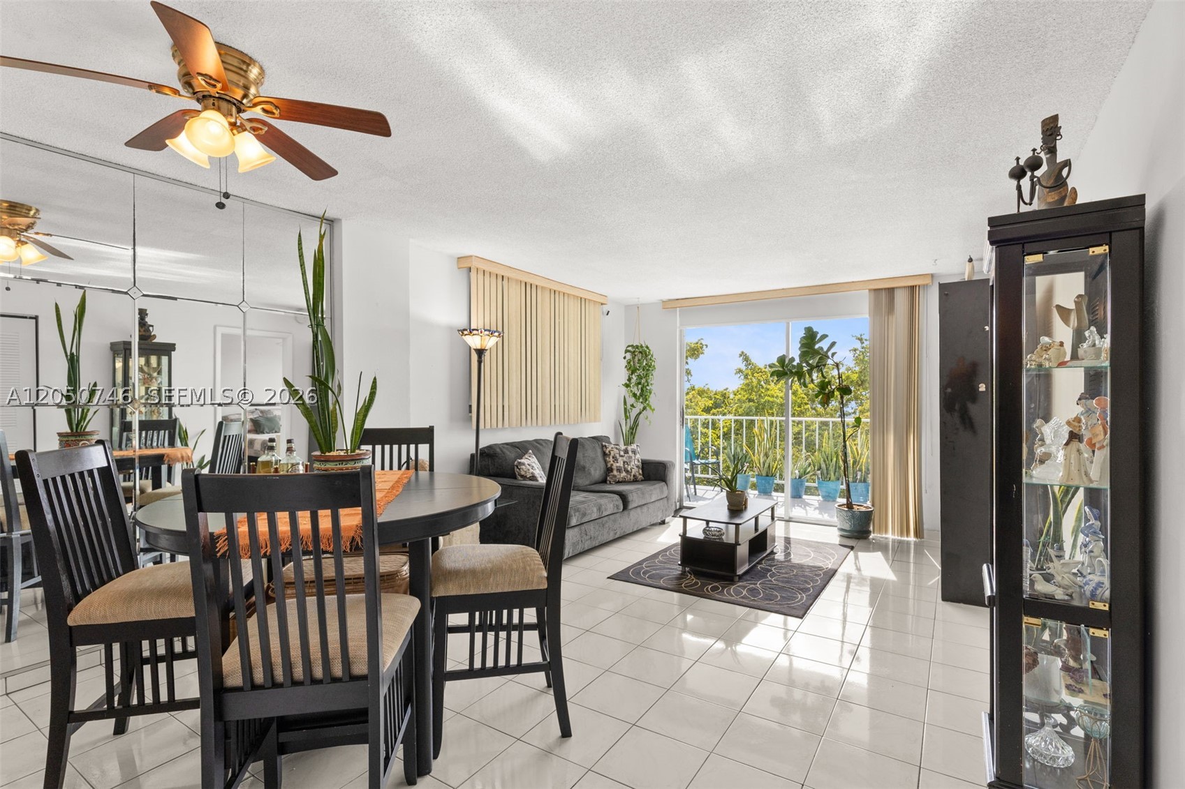 STANTON HOUSE CONDO - Residential Lease