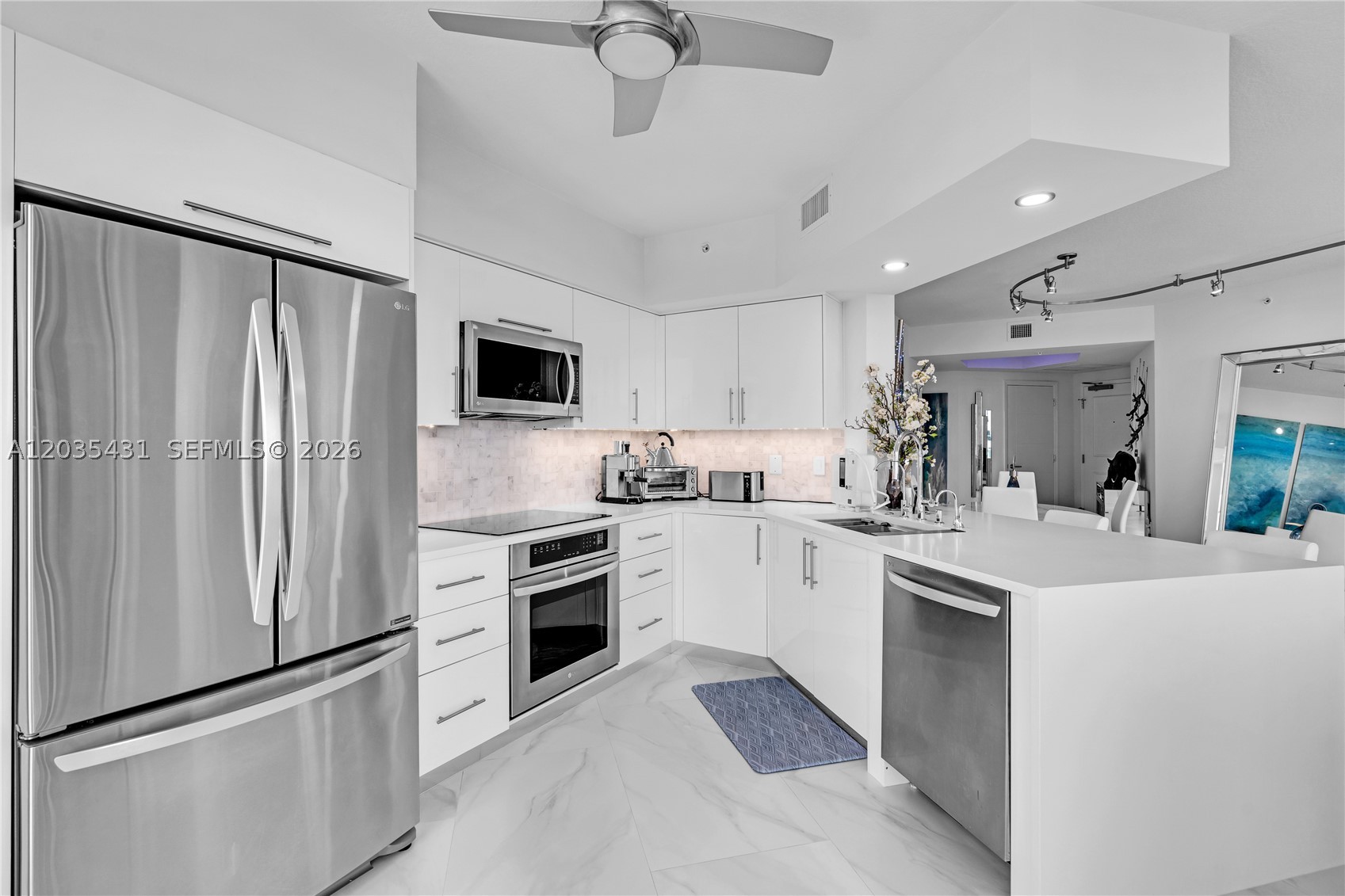 WATERGARDEN CONDO - Residential