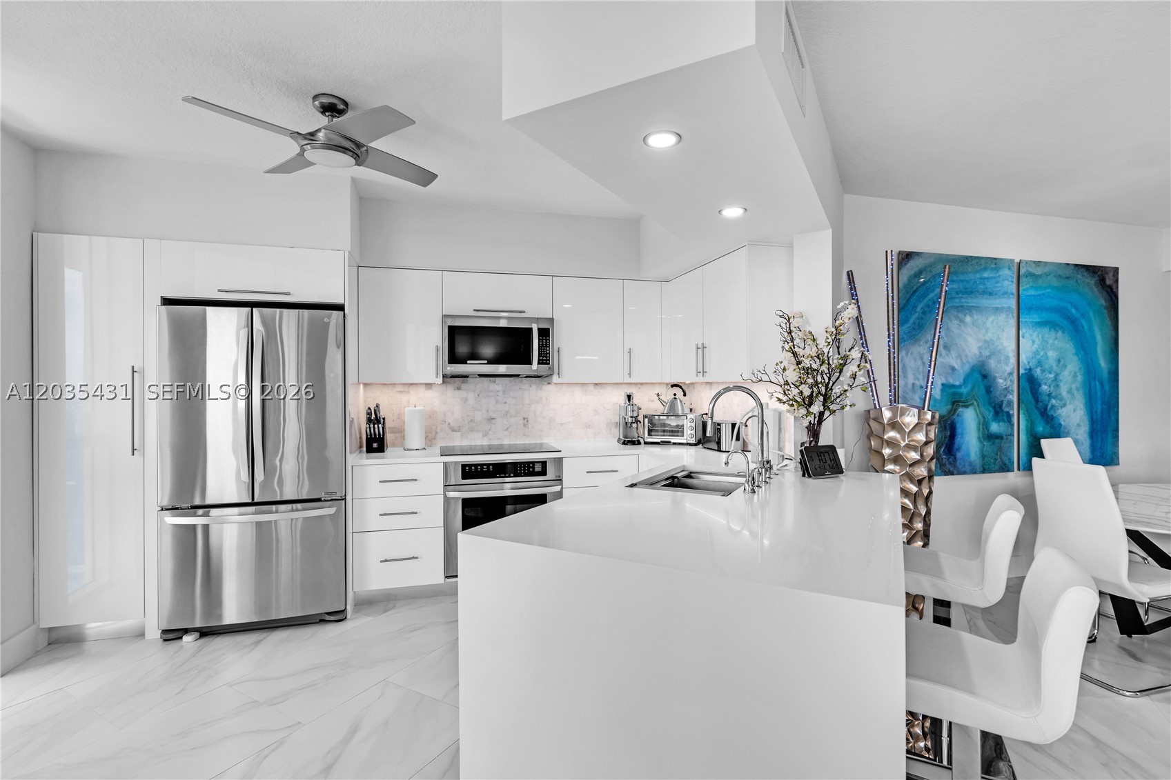 WATERGARDEN CONDO - Residential