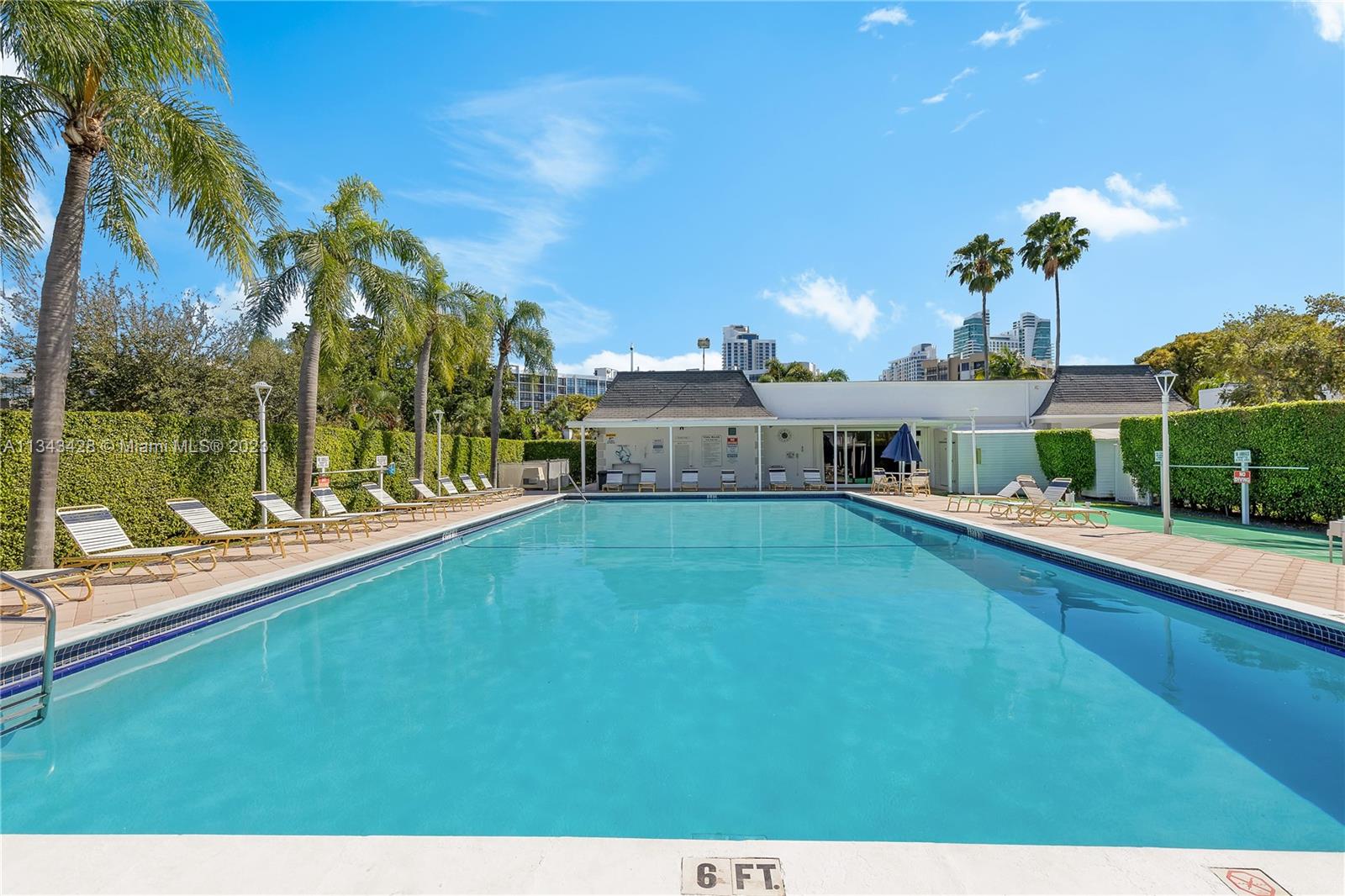 VENETIAN PARK II - Residential