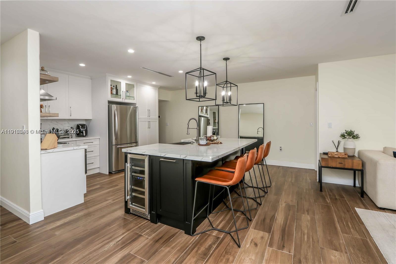 MIAMI LAKES WINDMILL GATE - Residential Lease