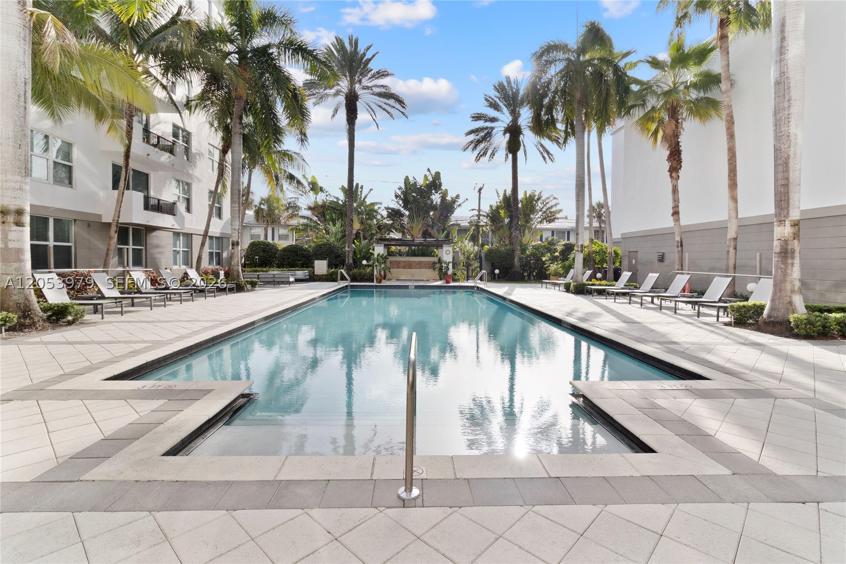 LAUDERDALE ONE CONDO - Residential