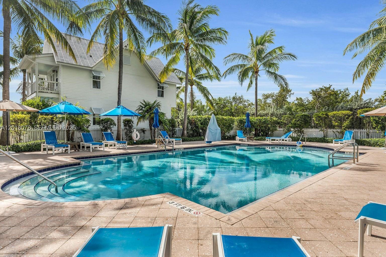 BOAT HOUSE CONDOMINIUM - Land