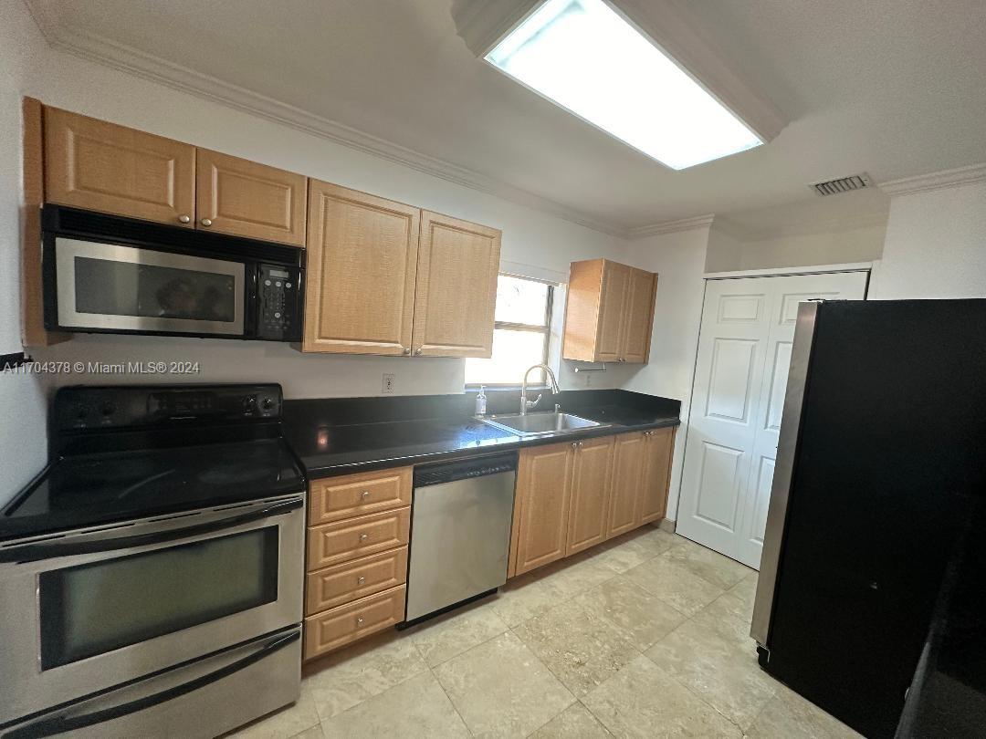 BAL HARBOUR COURT CONDO - Residential Lease